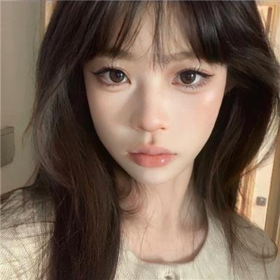 藤田嗣治与乳白色的裸女