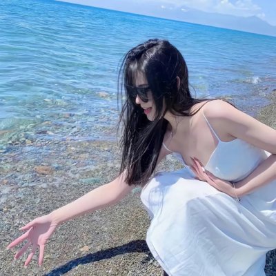 屋顶里的散步者